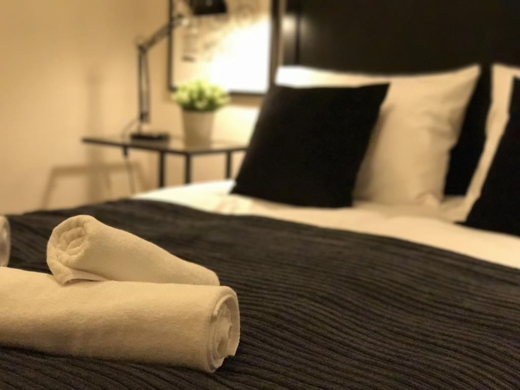 Czarna Kawka Apartamenty Краков Экстерьер фото